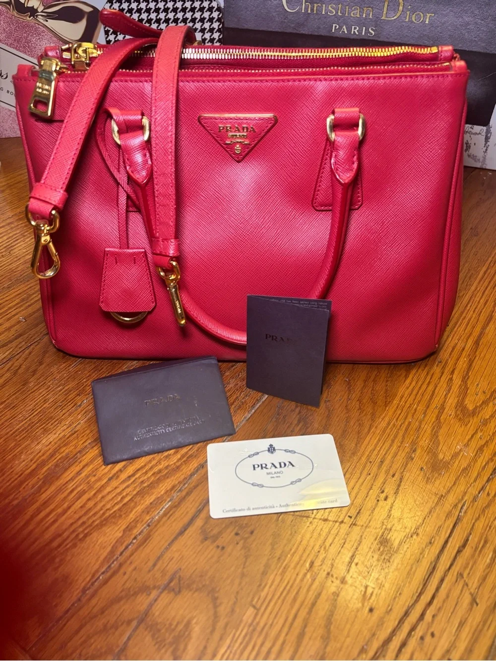 Prada gorgeous bn1801